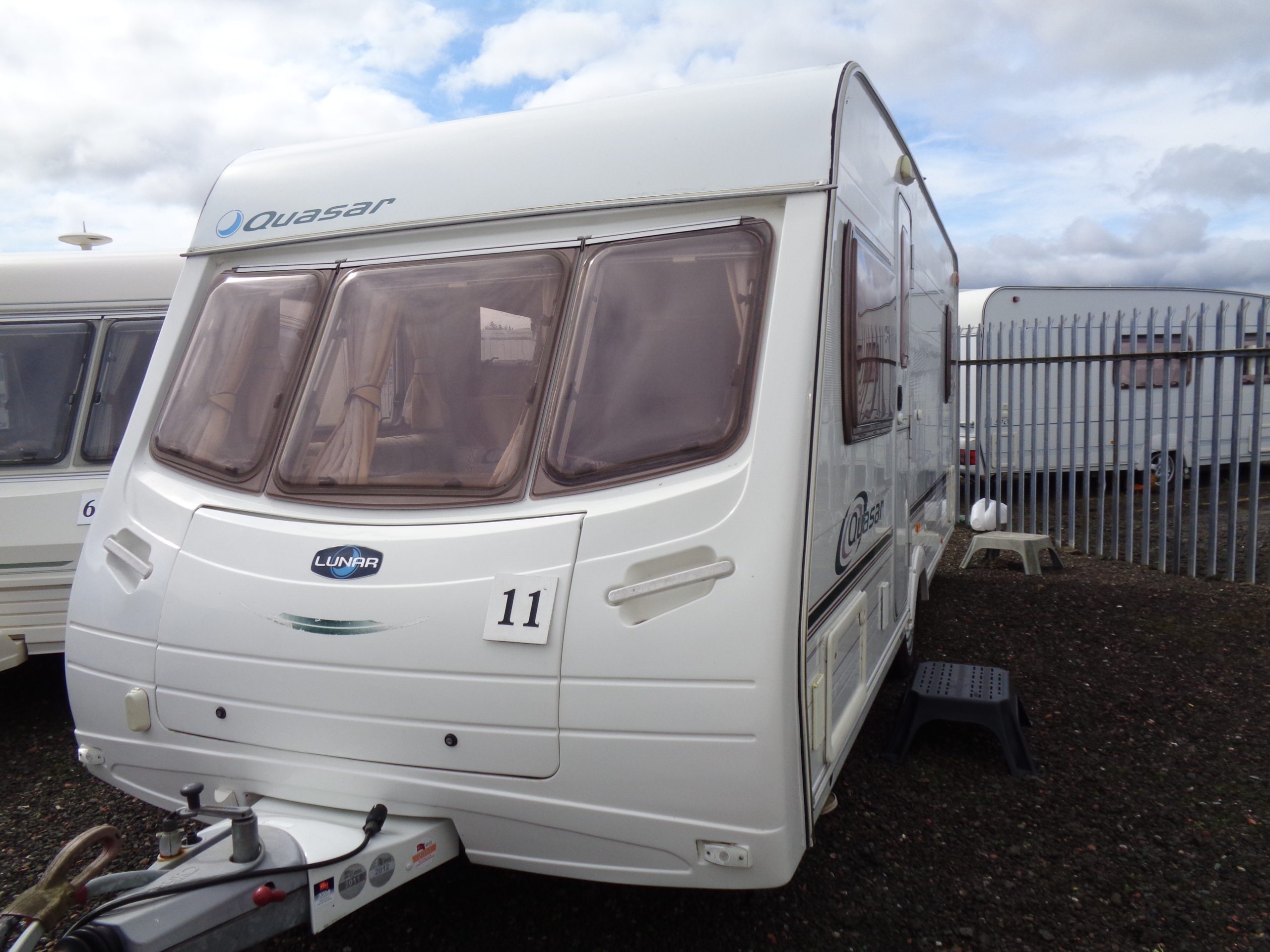 Caravan No. 11 – 2005 Lunar Quasar EB, 4 berth £5,900