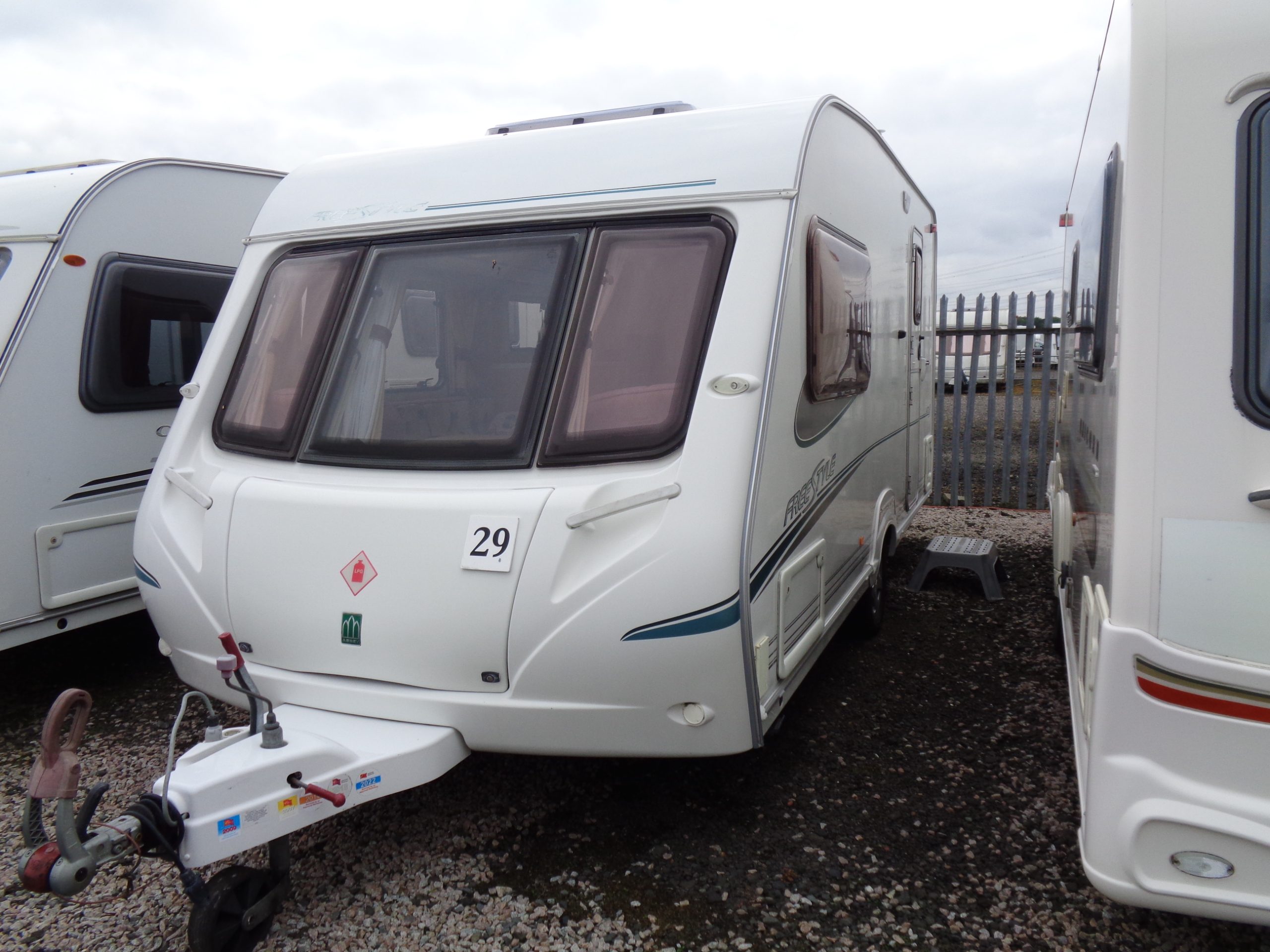 Caravan No. 29 – 2005 Abbey Freestyle 470 SE, 2 berth £5,900