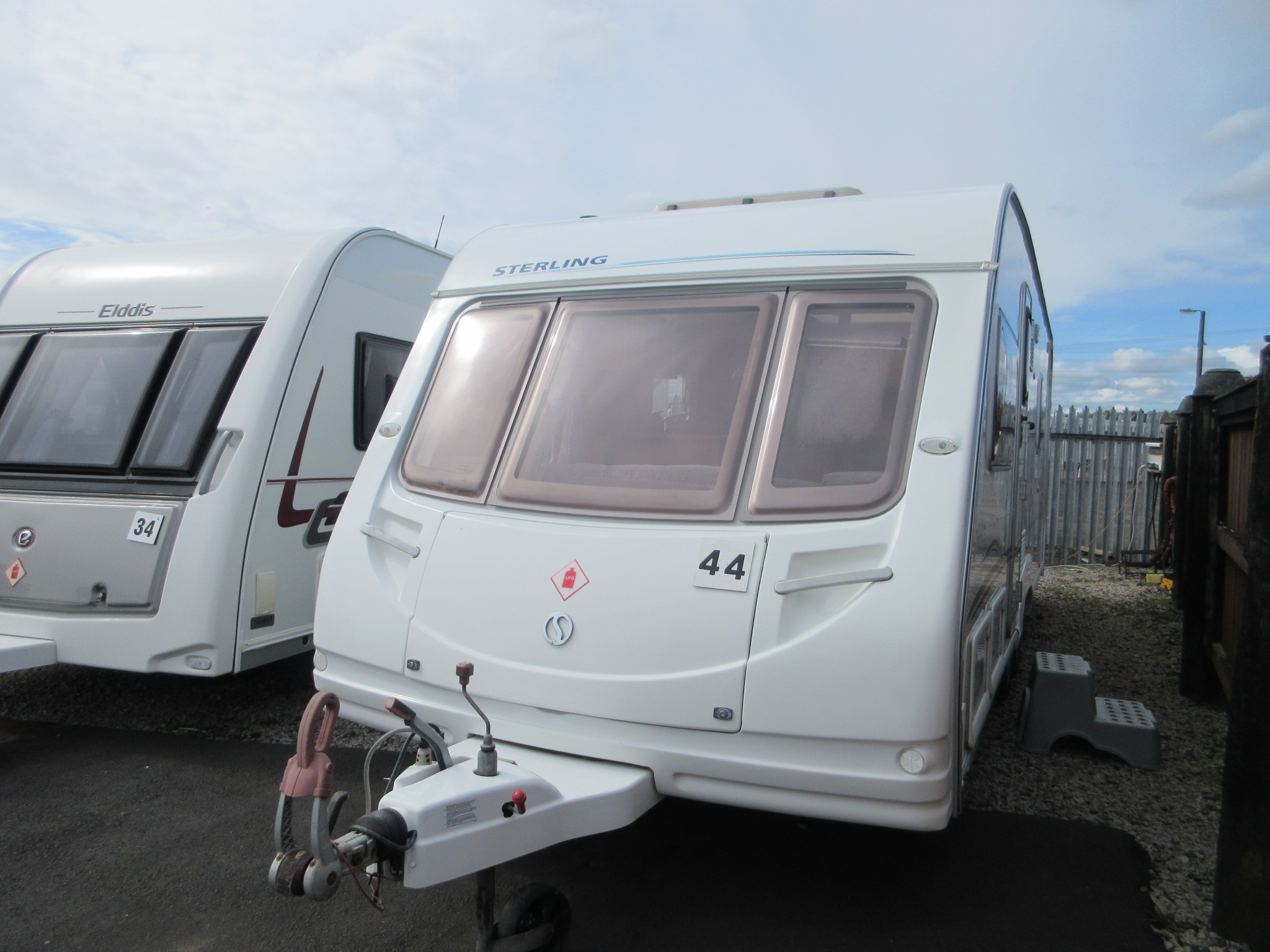 Caravan No. 44 – 2006 Sterling Eccles Elite Searcher T/A, 4 berth £7,900
